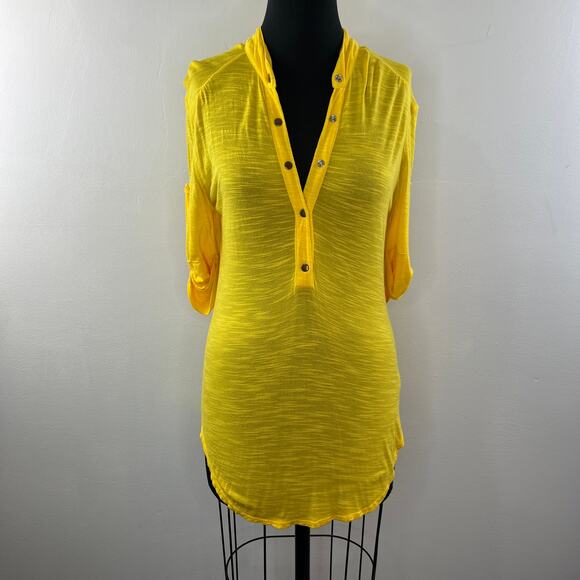 Young Fabulous & Broke Yellow Tunic Top Snap Button Front 3/4 Sleeve Size Medium - Picture 2 of 9